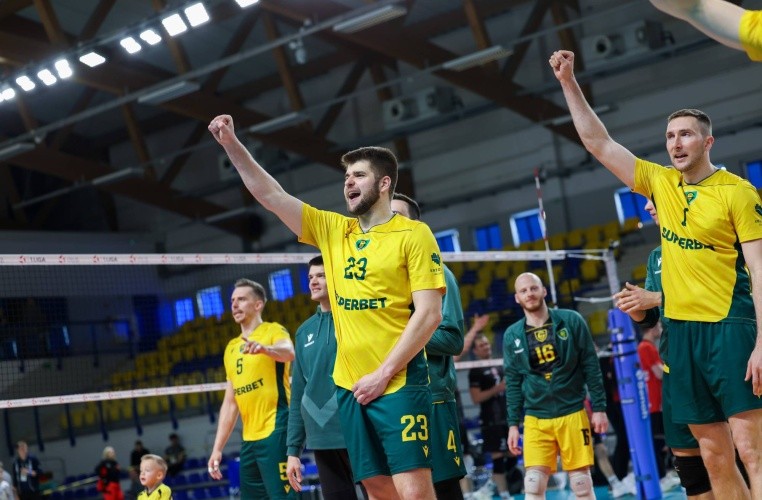 Damian Hudzik zostaje w GKS-ie